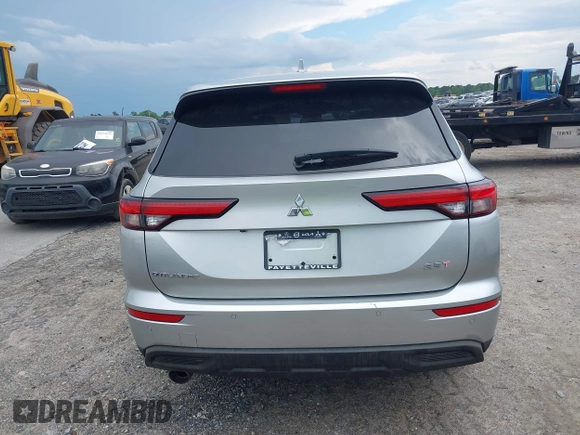 2022 Mitsubishi Outlander ES z VIN JA4J3TA88NZ015201, wystawiony jako IAAI lot #42264912 z przebiegiem 78 601 mil mil oraz . Historia ofert i sprzedaży dostępna na DreamBid. Obrazek 17.