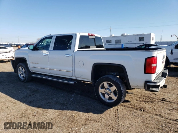 2015 GMC Sierra 2500HD Denali z VIN 1GT120EG1FF191664, wystawiony jako Copart lot #80010794 z przebiegiem 169 060 mil mil oraz Szkoda całkowita • Salvage title. Historia ofert i sprzedaży dostępna na DreamBid. Obrazek 2.