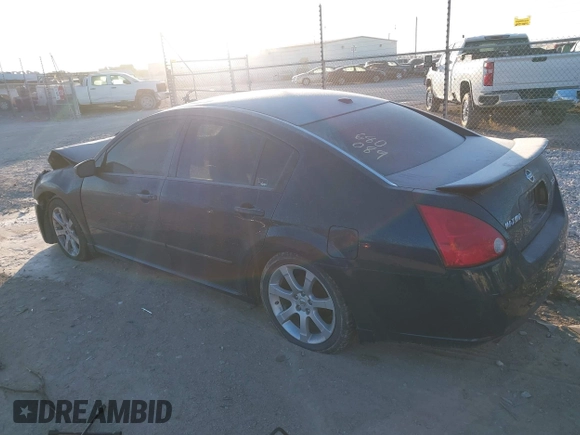 2007 Nissan Maxima 3.5 SL with VIN 1N4BA41E57C864063, listed as a IAAI auction lot 41282342 with Not Provided miles. Bid and sale history available at carsss.com. Image 3.