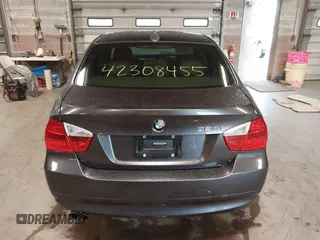 2006 BMW 3 Series 325i with VIN WBAVB13526KX36980, listed as a IAAI auction lot 42308455 with 147,512 mi miles and . Bid and sale history available at DreamBid. Image 16.