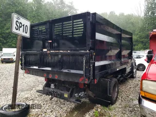 2021 Ford F-550 XL with VIN 1FDUF5HT5MEC13610, listed as a Copart auction lot 59234043 with 8,064 mi miles. Bid and sale history available at carsss.com. Image 3.