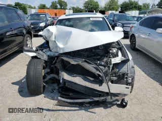 2018 BMW 3 Series 340i xDrive with VIN WBA8Y3C50JG451200, listed as a Copart auction lot 62639334 with 112,509 mi miles and Salvage Title. Bid and sale history available at carsss.com. Image 5.