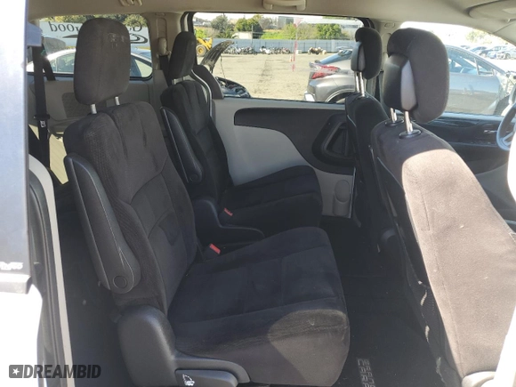 2014 Dodge Grand Caravan SXT with VIN 2C4RDGCG8ER291177, listed as a Copart auction lot 48549265 with 148,952 mi miles and Clean Title. Bid and sale history available at carsss.com. Image 11.