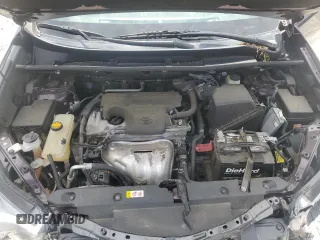 2018 Toyota RAV4 XLE z VIN 2T3WFREV4JW421833, wystawiony jako Copart lot #56648275 z przebiegiem 87 271 mil mil oraz Szkoda całkowita • Salvage title. Historia ofert i sprzedaży dostępna na DreamBid. Obrazek 12.