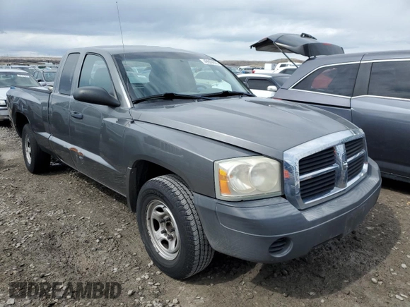 2007 Dodge Dakota ST z VIN 1D7HE22K87S241114, wystawiony jako Copart lot #53488205 z przebiegiem 151 265 mil mil oraz Szkoda całkowita • Salvage title. Historia ofert i sprzedaży dostępna na DreamBid. Obrazek 4.