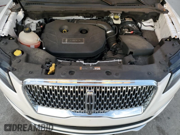 2019 Lincoln MKC Select with VIN 5LMCJ2C9XKUL50191, listed as a Copart auction lot 88648415 with 31,305 mi miles and Salvage title. Bid and sale history available at DreamBid. Image 12.