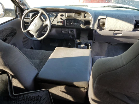 2001 Dodge Ram 2500 with VIN 3B7KF23641G761419, listed as a Copart auction lot 41688975 with 196,693 mi miles and Salvage Title. Bid and sale history available at carsss.com. Image 8.