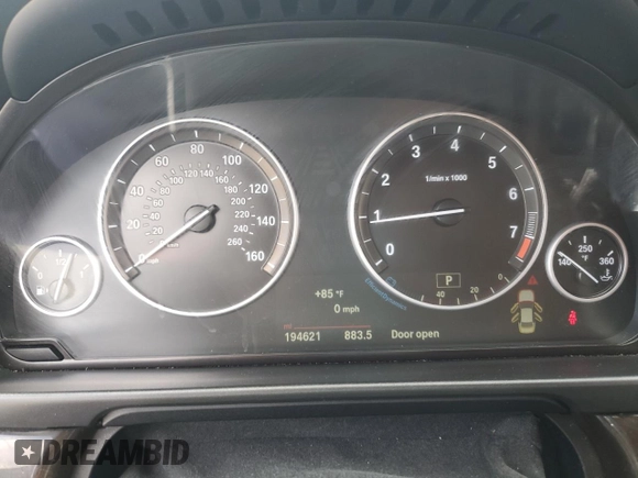 2015 BMW 5 Series 528i z VIN WBA5A5C53FD518240, wystawiony jako Copart lot #56024965 z przebiegiem 194 621 mil mil oraz Szkoda całkowita • Salvage title. Historia ofert i sprzedaży dostępna na DreamBid. Obrazek 9.