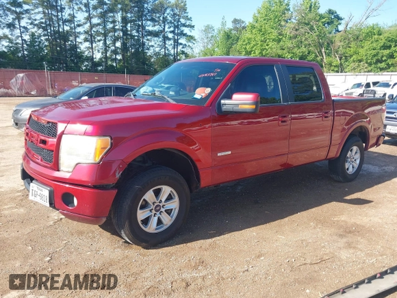2013 Ford F-150 XL with VIN 1FTFW1CTXDKE10528, listed as a IAAI auction lot 42083987 with 330,837 mi miles. Bid and sale history available at carsss.com. Image 21.