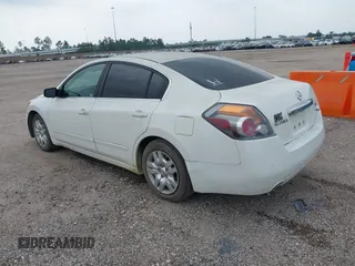2012 Nissan Altima 2.5 S with VIN 1N4AL2APXCN532694, listed as a IAAI auction lot 39359238 with 122,390 mi miles. Bid and sale history available at carsss.com. Image 3.