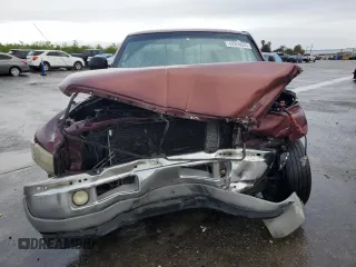 2001 Dodge 1500 z VIN 3B7HC13Z21M257475, wystawiony jako Copart lot #49248635 z przebiegiem 228 198 mil mil oraz Szkoda całkowita • Salvage title. Historia ofert i sprzedaży dostępna na DreamBid. Obrazek 5.
