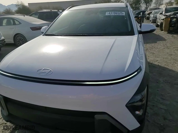 2024 Hyundai Kona SEL with VIN KM8HB3ABXRU182726, listed as a Copart auction lot 43196525 with 2,116 mi miles and Salvage Title. Bid and sale history available at carsss.com. Image 12.