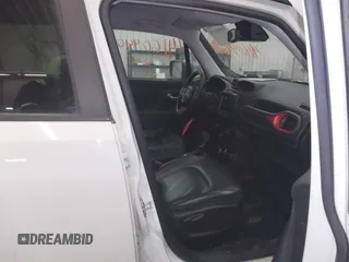 2018 Jeep Renegade Trailhawk с VIN ZACCJBCB2JPH68075, выставлен на аукционе IAAI как лот 41609405 с пробегом 131 139 миль миль и . История ставок и продаж доступна на DreamBid. Изображение 5.