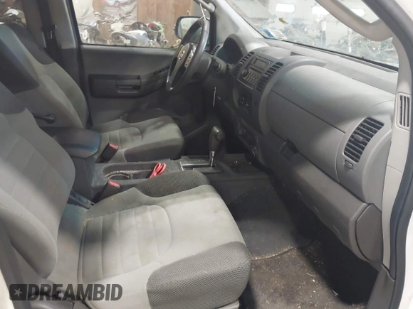 2007 Nissan Xterra SE z VIN 5N1AN08WX7C504137, wystawiony jako IAAI lot #42555326 z przebiegiem 176 908 mil mil oraz . Historia ofert i sprzedaży dostępna na DreamBid. Obrazek 5.