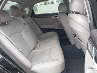 2019 Hyundai Genesis 5.0L with VIN KMHGN4JF4KU291345, listed as a IAAI auction lot 41973574 with 68,924 mi miles. Bid and sale history available at carsss.com. Image 8.