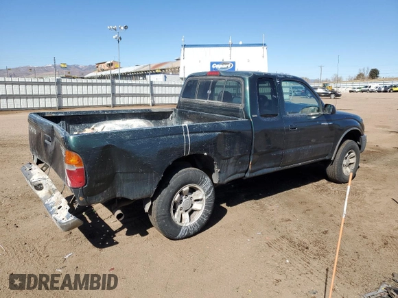 2000 Toyota Tacoma PreRunner with VIN 4TASM92N1YZ680858, listed as a Copart auction lot 47005745 with 333,428 mi miles and Salvage title. Bid and sale history available at DreamBid. Image 3.