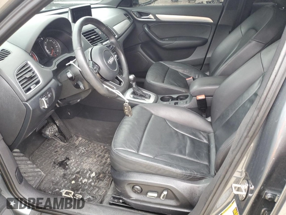 2016 Audi Q3 Premium Plus z VIN WA1BFCFS8GR011586, wystawiony jako Copart lot #45412185 z przebiegiem 122 595 mil mil oraz Szkoda całkowita • Salvage title. Historia ofert i sprzedaży dostępna na DreamBid. Obrazek 7.