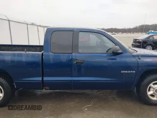 2002 Dodge Dakota with VIN 1B7GL12X32S626025, listed as a IAAI auction lot 41546565 with 269,061 mi miles and . Bid and sale history available at carsss.com. Image 14.