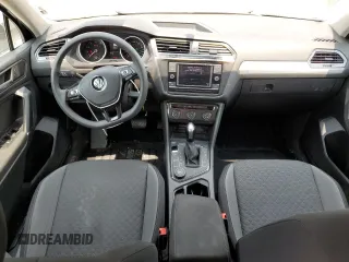 2020 Volkswagen Tiguan S with VIN 3VV0B7AX4LM054502, listed as a Copart auction lot 59293785 with 37,704 mi miles and Salvage title. Bid and sale history available at DreamBid. Image 8.
