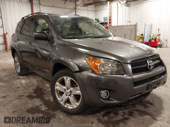 2011 Toyota RAV4 Sport z VIN 2T3RF4DV9BW093683, wystawiony jako IAAI lot #42548342 z przebiegiem 122 023 mil mil oraz . Historia ofert i sprzedaży dostępna na DreamBid. Obrazek 1.
