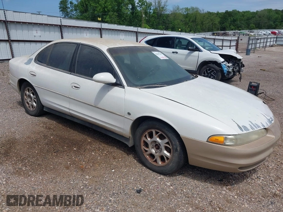 2001 Oldsmobile Intrigue GL with VIN 1G3WS52H41F194437, listed as a IAAI auction lot 42047399 with 175,859 mi miles. Bid and sale history available at carsss.com. Image 1.
