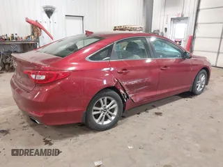 2015 Hyundai Sonata SE z VIN 5NPE24AFXFH039782, wystawiony jako IAAI lot #41299851 z przebiegiem 85 676 mil mil oraz . Historia ofert i sprzedaży dostępna na DreamBid. Obrazek 4.