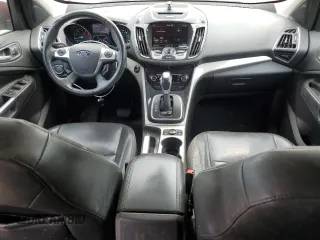 2013 Ford Escape SEL with VIN 1FMCU0H90DUA85663, listed as a Copart auction lot 59423025 with 226,343 mi miles and Clean title. Bid and sale history available at DreamBid. Image 8.
