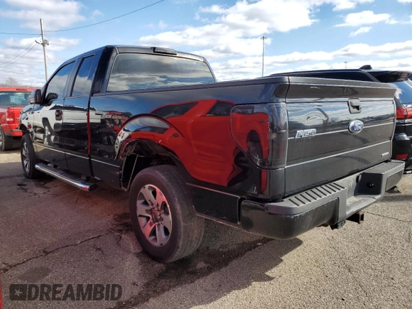 2014 Ford F-150 XL with VIN 1FTFX1CF4EKD90138, listed as a Copart auction lot 46899635 with 225,309 mi miles and Salvage Title. Bid and sale history available at carsss.com. Image 2.