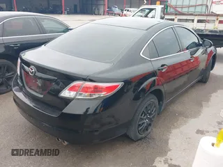 2013 Mazda 6 i Sport with VIN 1YVHZ8BH0D5M06471, listed as a IAAI auction lot 40752951 with 137,876 mi miles. Bid and sale history available at carsss.com. Image 4.