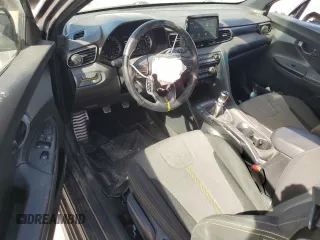 2019 Hyundai Veloster Turbo z VIN KMHTH6AB4KU007744, wystawiony jako Copart lot #88815645 z przebiegiem 88 738 mil mil oraz Nie do naprawy • Non repairable. Historia ofert i sprzedaży dostępna na DreamBid. Obrazek 8.