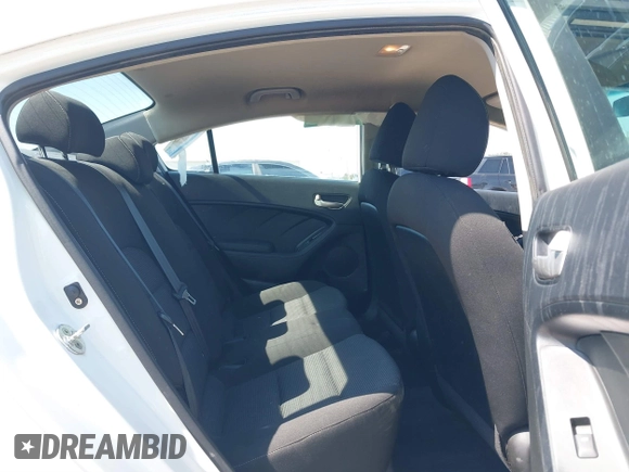 2017 Kia Forte LX with VIN 3KPFK4A7XHE016765, listed as a IAAI auction lot 40540016 with 126,264 mi miles. Bid and sale history available at carsss.com. Image 8.