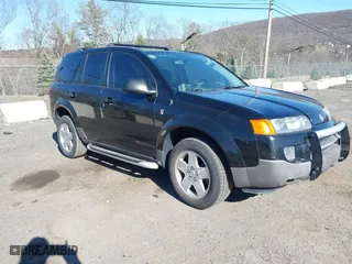 2004 Saturn VUE V6 with VIN 5GZCZ63424S863458, listed as a IAAI auction lot 41893427 with 173,254 mi miles. Bid and sale history available at carsss.com. Image 1.