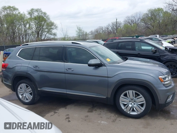 2018 Volkswagen Atlas SEL Premium with VIN 1V2NR2CA2JC592186, listed as a IAAI auction lot 41923620 with 108,162 mi miles and . Bid and sale history available at DreamBid. Image 13.