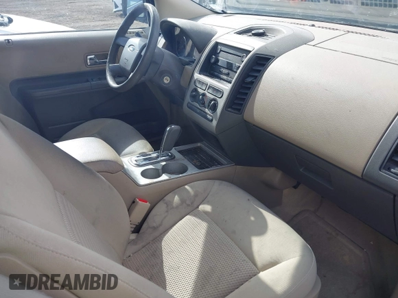 2007 Ford Edge SE z VIN 2FMDK36C57BB54819, wystawiony jako IAAI lot #42267972 z przebiegiem 130 661 mil mil oraz . Historia ofert i sprzedaży dostępna na DreamBid. Obrazek 5.