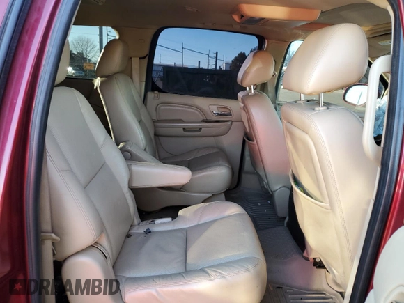 2011 Cadillac Escalade ESV Premium z VIN 1GYS4JEF1BR180906, wystawiony jako Copart lot #83819474 z przebiegiem 188 655 mil mil oraz Czysty tytuł • Clean title. Historia ofert i sprzedaży dostępna na DreamBid. Obrazek 11.