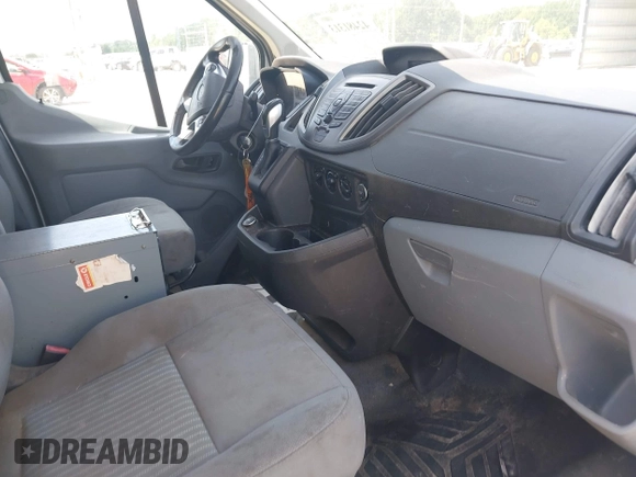 2017 Ford Transit z VIN 1FTYE1YMXHKA11900, wystawiony jako IAAI lot #42481313 z przebiegiem 197 231 mil mil oraz . Historia ofert i sprzedaży dostępna na DreamBid. Obrazek 5.