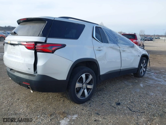2022 Chevrolet Traverse LT Leather with VIN 1GNEVHKW6NJ130204, listed as a IAAI auction lot 41357252 with 74,938 mi miles. Bid and sale history available at carsss.com. Image 4.