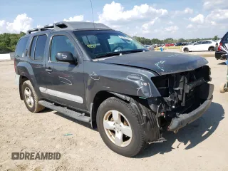 2005 Nissan Xterra S z VIN 5N1AN08W55C611593, wystawiony jako Copart lot #57780103 z przebiegiem 204 801 mil mil oraz Szkoda całkowita • Salvage title. Historia ofert i sprzedaży dostępna na DreamBid. Obrazek 4.