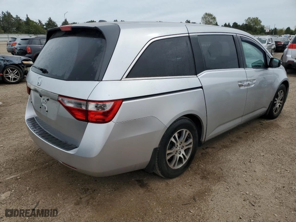 2011 Honda Odyssey EX-L with VIN 5FNRL5H63BB044583, listed as a Copart auction lot 72605274 with 203,862 mi miles and Salvage Title. Bid and sale history available at carsss.com. Image 3.