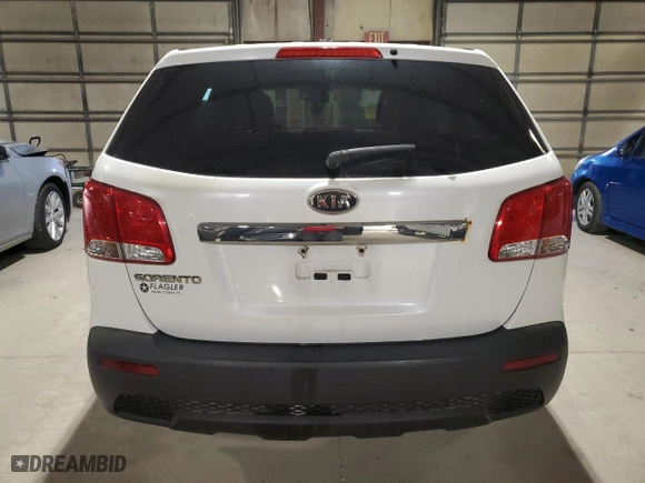2011 Kia Sorento LX with VIN 5XYKT3A18BG177790, listed as a Copart auction lot 52215625 with 103,185 mi miles and Clean Title. Bid and sale history available at carsss.com. Image 6.