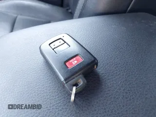 2021 Toyota Tacoma SR с VIN 3TMCZ5AN3MM383526, выставлен на аукционе IAAI как лот 42429061 с пробегом 44 112 миль миль и . История ставок и продаж доступна на DreamBid. Изображение 11.