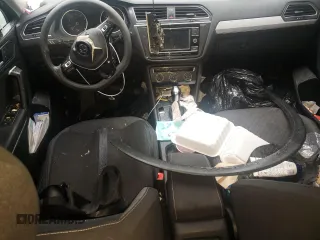 2021 Volkswagen Tiguan S с VIN 3VV1B7AX4MM141385, выставлен на аукционе Copart как лот 51912835 с пробегом 75 700 миль миль и Чистый • Clean title. История ставок и продаж доступна на DreamBid. Изображение 8.