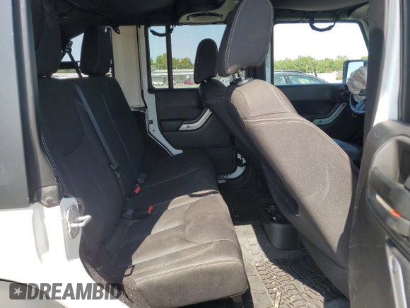 2014 Jeep Wrangler Unlimited Rubicon with VIN 1C4BJWFG0EL201559, listed as a Copart auction lot 59580575 with 182,101 mi miles and Salvage title. Bid and sale history available at DreamBid. Image 10.