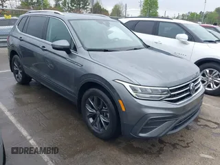 2022 Volkswagen Tiguan SE with VIN 3VV3B7AX7NM008114, listed as a IAAI auction lot 41843315 with 42,016 mi miles and . Bid and sale history available at DreamBid. Image 1.
