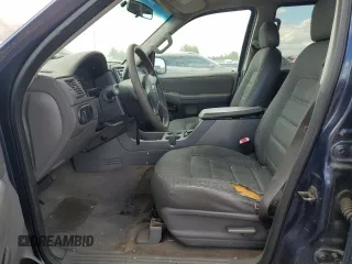 2002 Ford Explorer XLS z VIN 1FMZU62K72ZC72438, wystawiony jako Copart lot #54696755 z przebiegiem 307 775 mil mil oraz Czysty tytuł • Clean title. Historia ofert i sprzedaży dostępna na DreamBid. Obrazek 7.