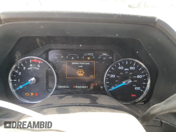 2019 Ford F-350 XL with VIN 1FT8W3BT0KEE83554, listed as a Copart auction lot 48820865 with 198,408 mi miles and Salvage Title. Bid and sale history available at DreamBid. Image 9.