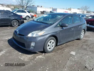 2011 Toyota Prius I with VIN JTDKN3DUXB5298300, listed as a IAAI auction lot 41988147 with 182,138 mi miles. Bid and sale history available at carsss.com. Image 17.