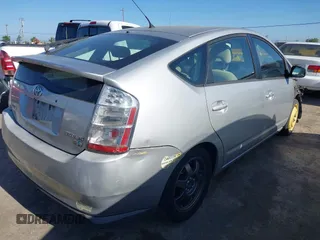 2007 Toyota Prius with VIN JTDKB20U777574498, listed as a IAAI auction lot 42204912 with 302,866 mi miles and . Bid and sale history available at DreamBid. Image 4.