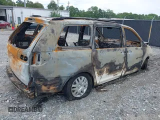 2005 Toyota Sienna CE with VIN 5TDZA23C55S312471, listed as a IAAI auction lot 39920306 with Not Provided miles and . Bid and sale history available at DreamBid. Image 4.