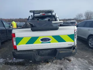 2017 Ford F-250 Lariat с VIN 1FT7W2B67HEB93143, выставлен на аукционе IAAI как лот 41446221 с пробегом 156 520 миль миль и . История ставок и продаж доступна на DreamBid. Изображение 16.